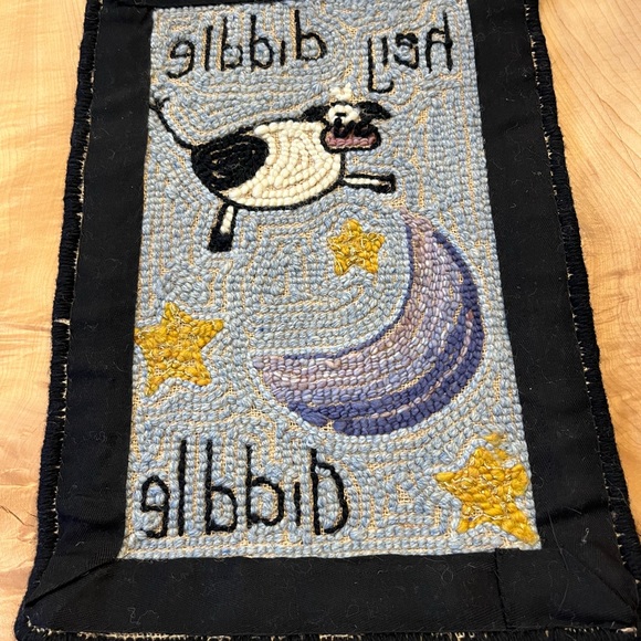 Hey Diddle Diddle Rug Hooking Piece - Picture 2 of 2